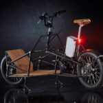 Lastenrad von schraeg hinten